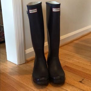 HUNTER RAIN BOOTS